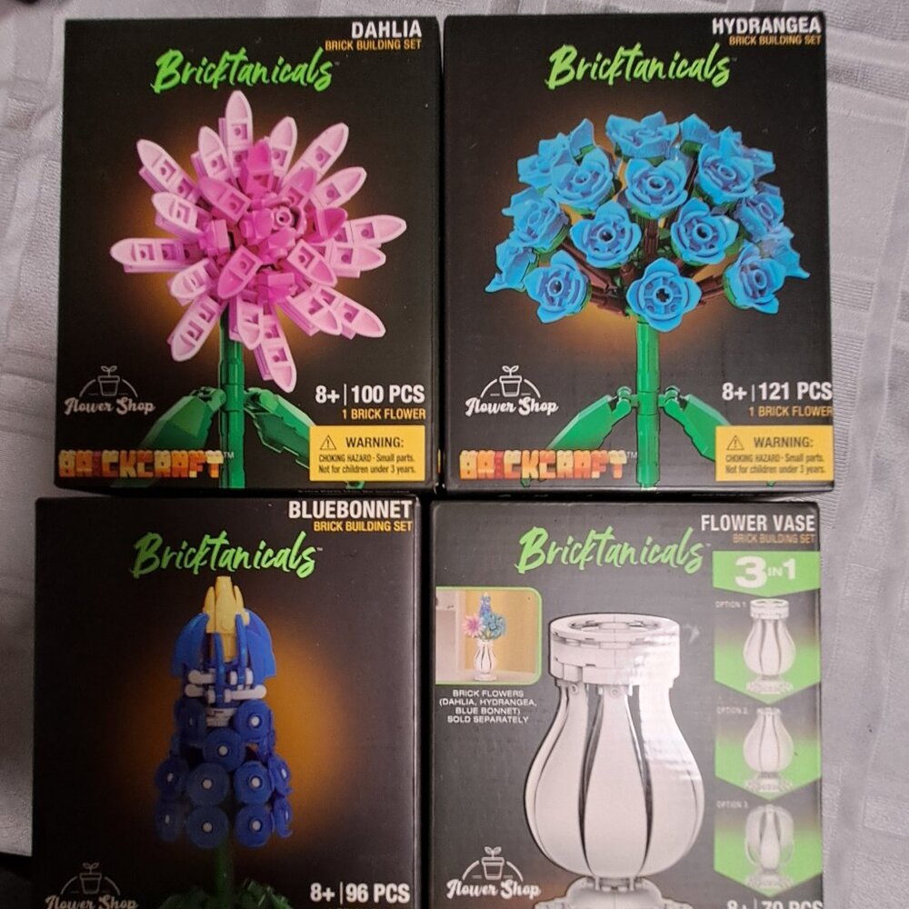 Bricktanicals Building Sets